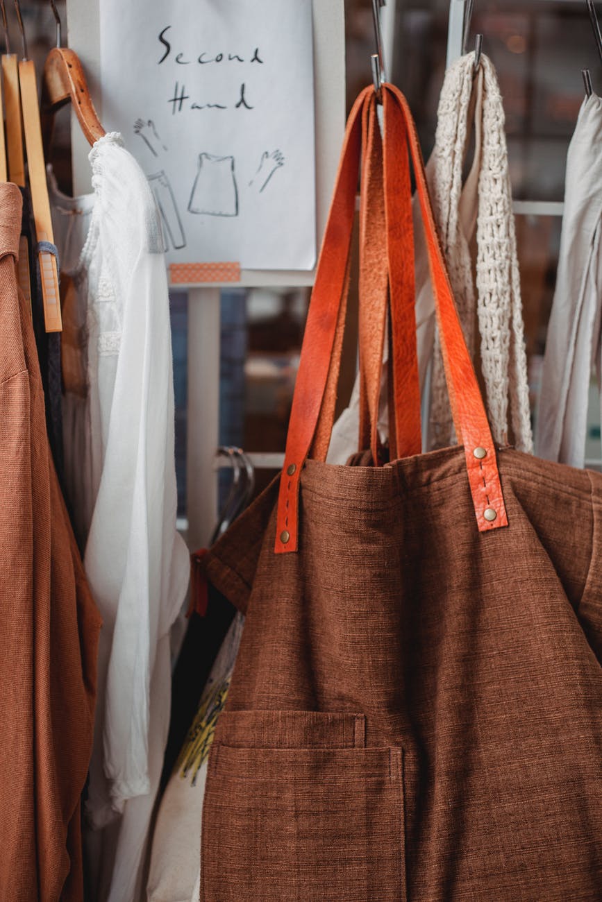 8 tiendas que vales por ropa usada y te ayudarán ahorrar Moda, Tendencias y Economía Circular · Micolet